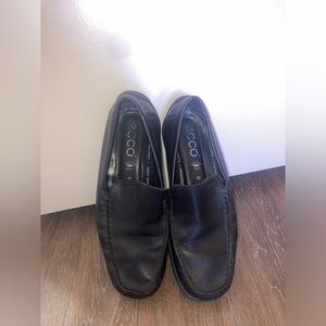 Mens Ecco Black Leather Shoes Size 40